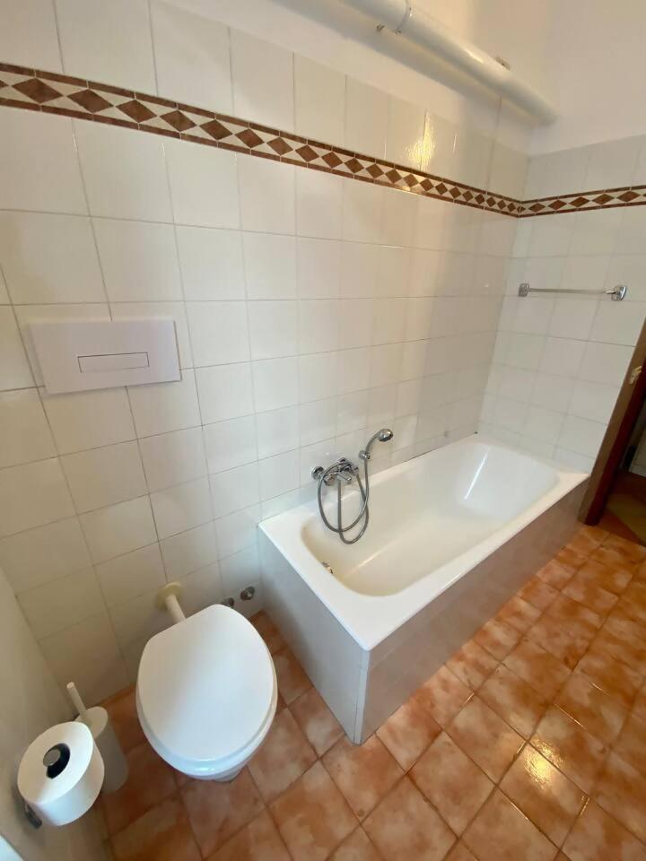 Appartement La Piccola Gioia 1 à Bergame Extérieur photo